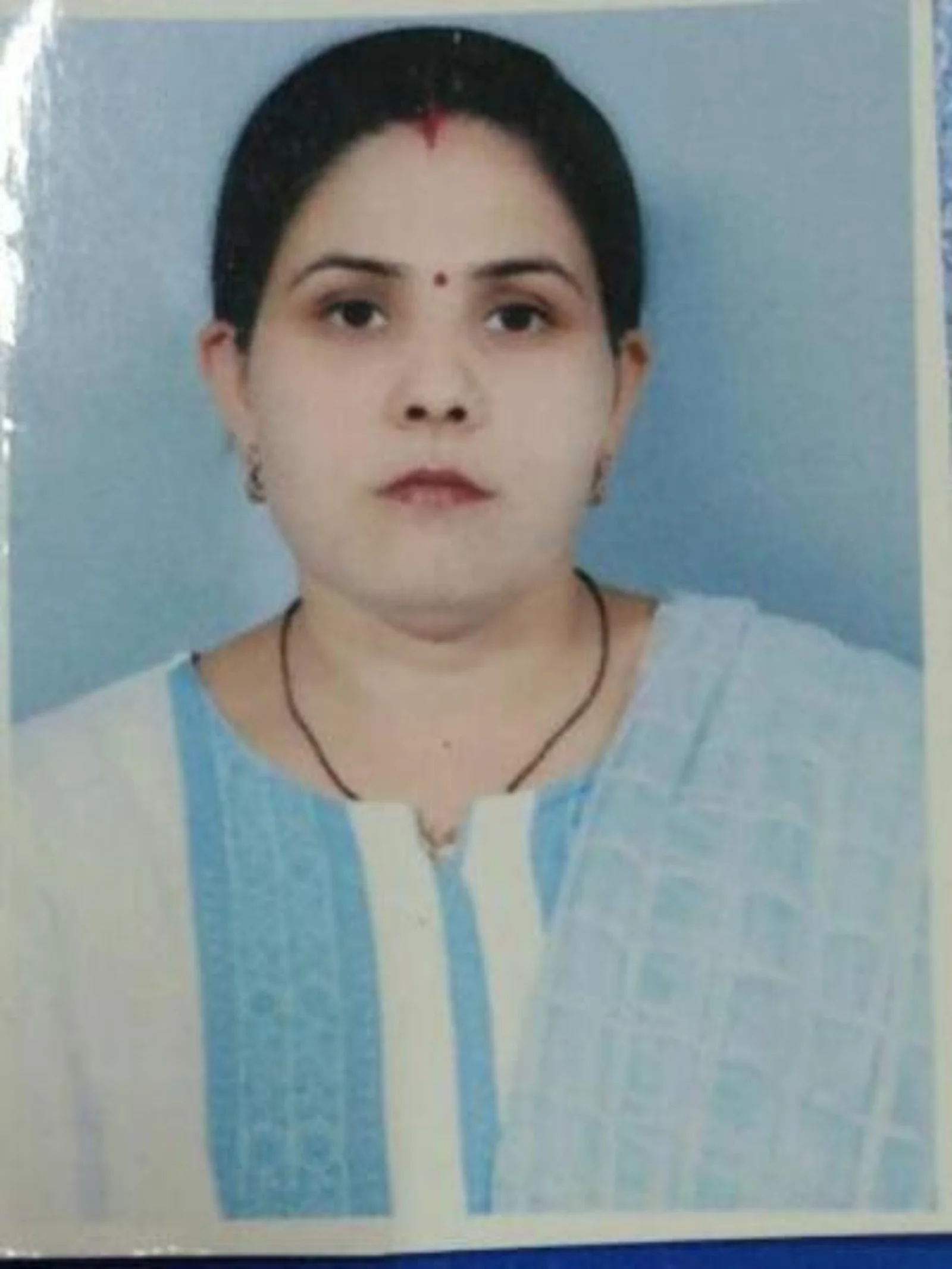 TULSI TIWARI